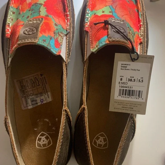 Ariat Women's Floral Moccasins - Red and Green - Picture 3 of 6